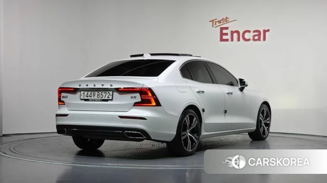 Volvo S60 3rd generation id 3860313 из Кореи 12