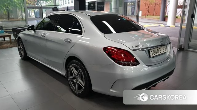Mercedes-Benz C-Class W205 id 4356123 из Кореи 9