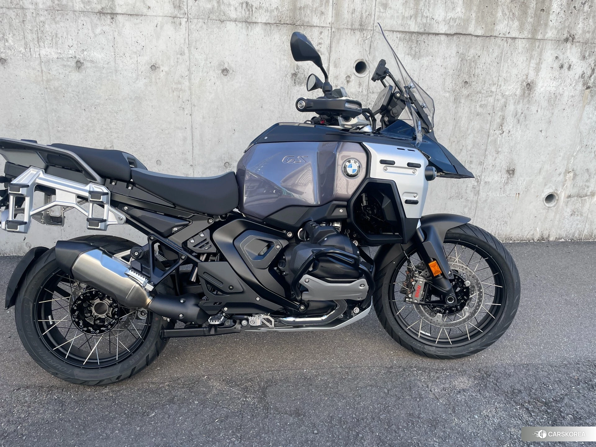 BMW R1300GS ADVENTURE 2026 из Японии