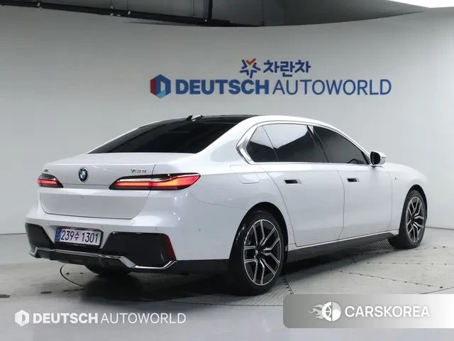 BMW 7 Series (G70) id 3544805 из Кореи 12