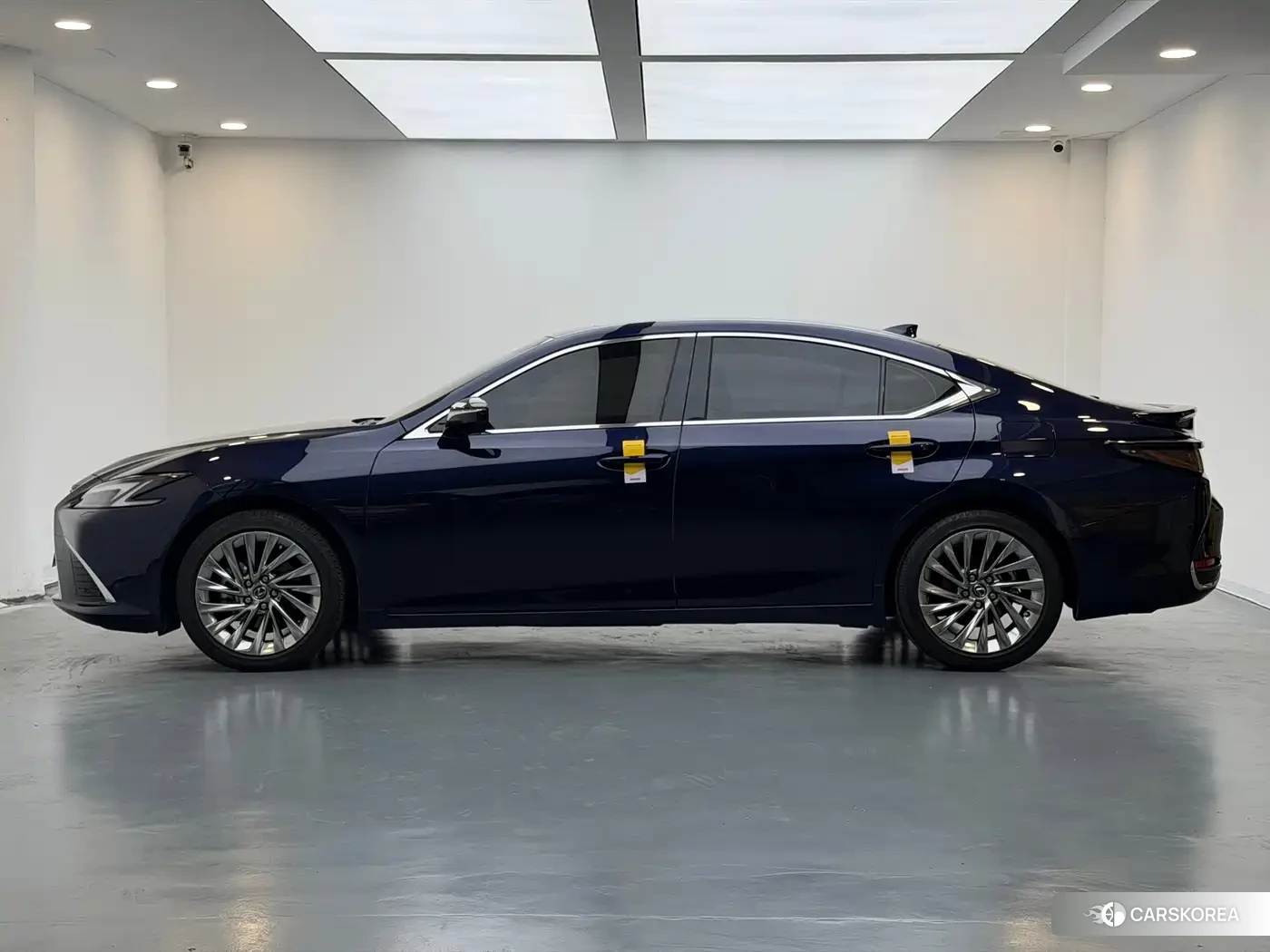 Lexus ES id 4644529 из Китая 11