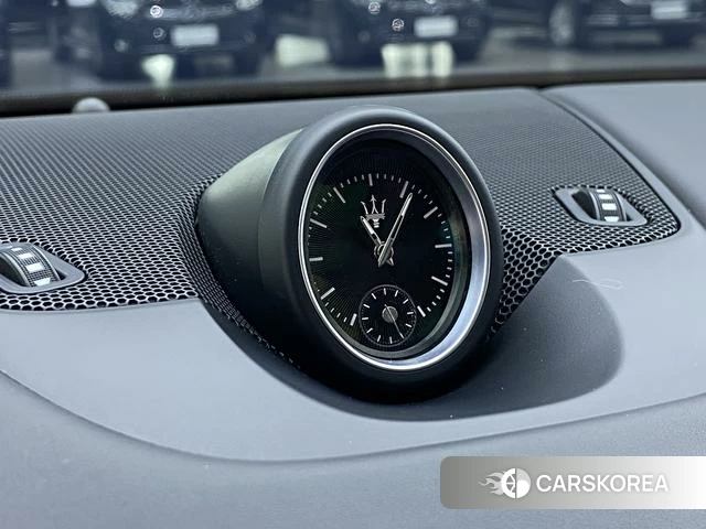 Maserati Levante id 3856227 из Китая 12
