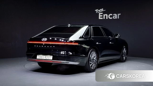 Hyundai Grandeur (GN7) id 4243660 из Кореи 12