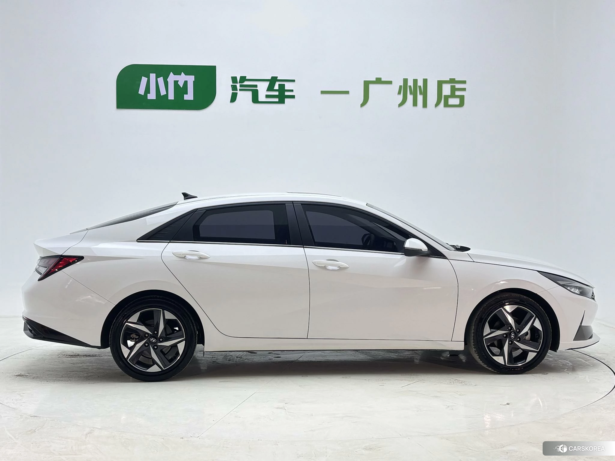 Hyundai Elantra id 4485381 из Китая 12