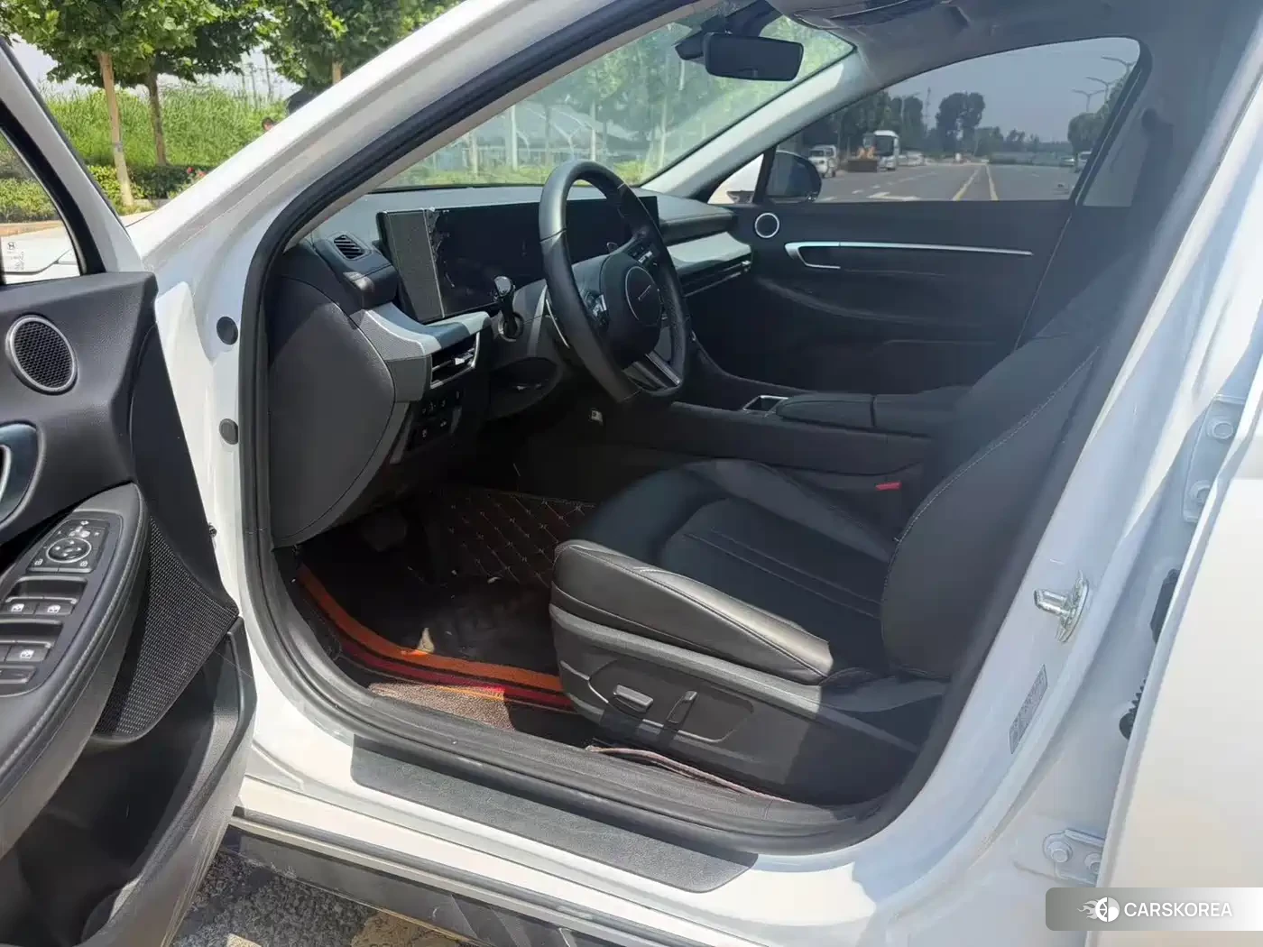 Hyundai Sonata 2024 Белый из Китая, фото 2