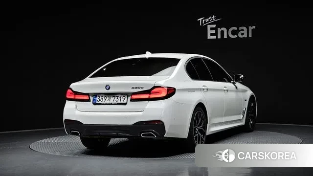 BMW 5 Series (G30) id 2993890 из Кореи 12