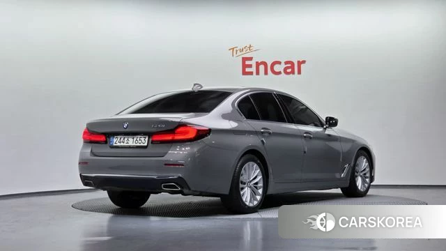 BMW 5 Series (G30) id 3843291 из Кореи 12