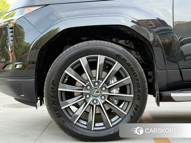 Lexus GX 2025 Черный из Китая, фото 4