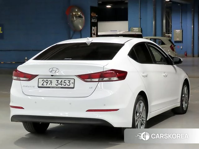 Hyundai Avante AD id 4305208 из Кореи 12