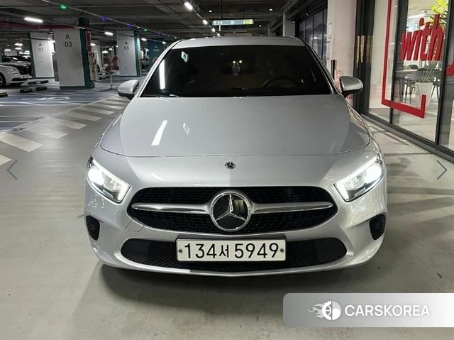 Mercedes-Benz A-Class W177 id 4519845 из Кореи 9
