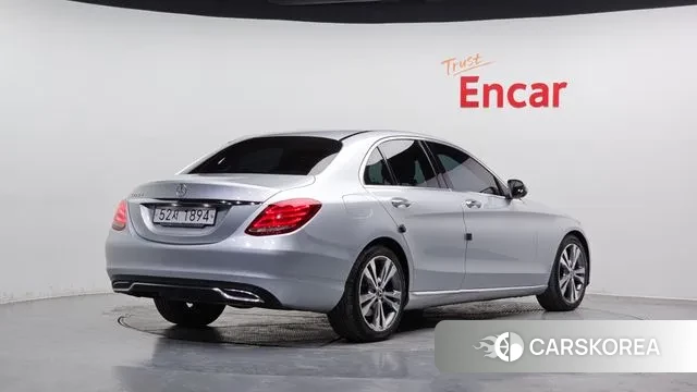 Mercedes-Benz C-Class W205 id 3709399 из Кореи 12