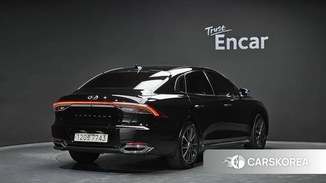 Hyundai The New Grandeur IG id 4187674 из Кореи 12