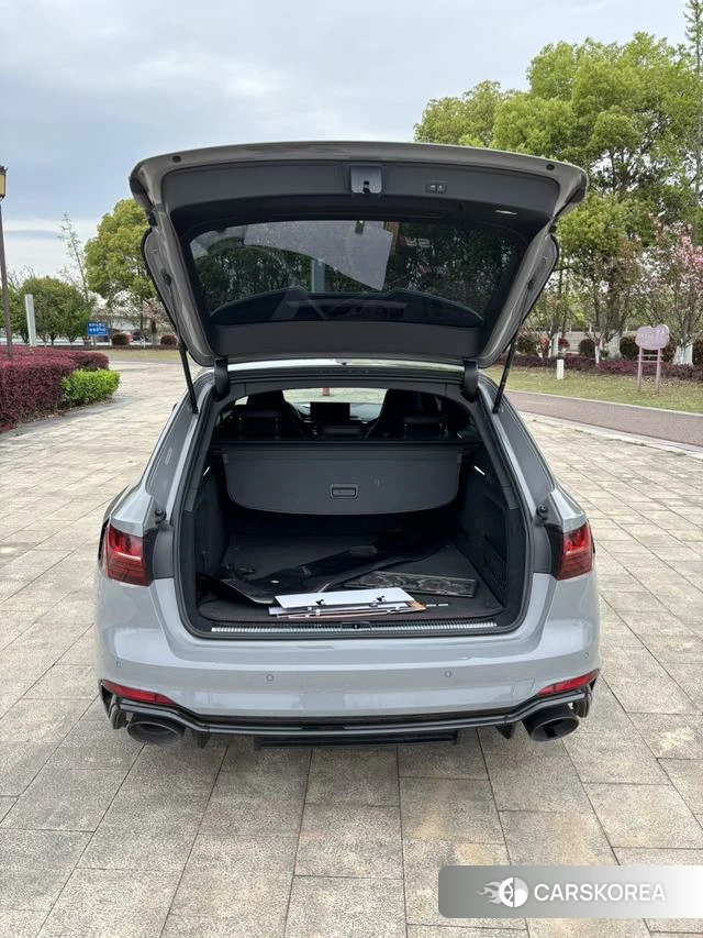 Audi RS 4 id 4259474 из Китая 7