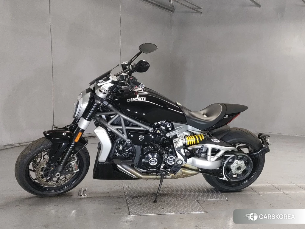 Проданный Ducati XDIAVEL S 2016 из Японии