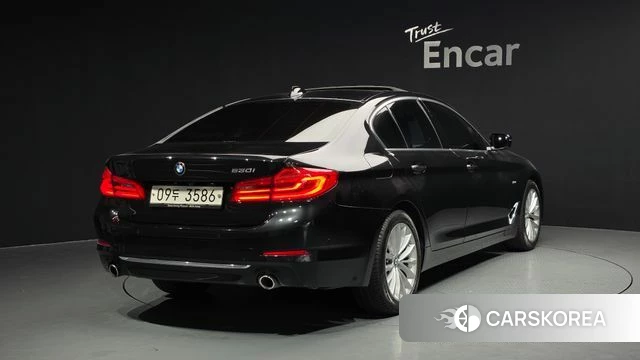 BMW 5 Series (G30) id 3801536 из Кореи 12