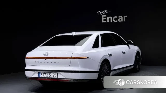 Hyundai Grandeur (GN7) id 3223675 из Кореи 12