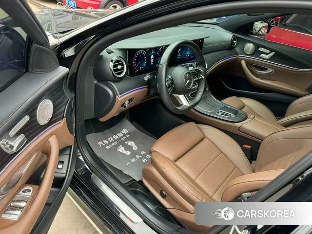 Mercedes-Benz E-class 2022 Черный из Китая, фото 2