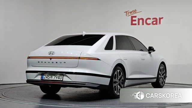 Hyundai Grandeur Hybrid (GN7) id 3858714 из Кореи 12