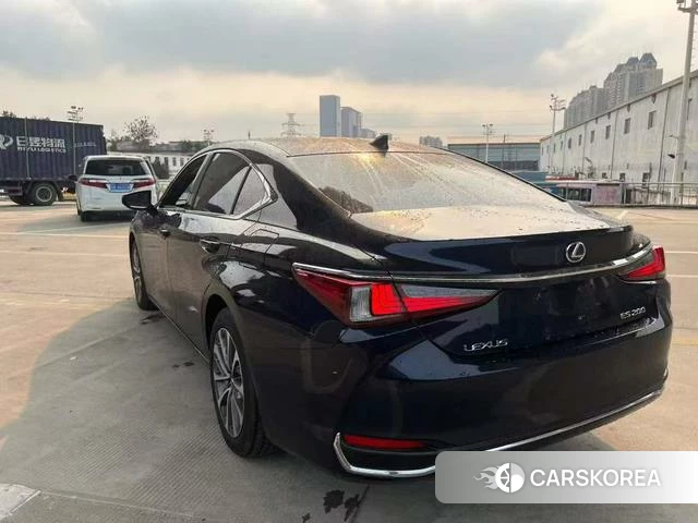 Lexus ES 2023 Синий из Китая, фото 2
