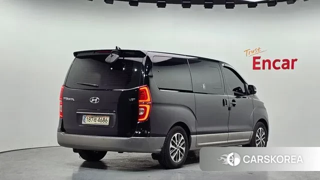 Hyundai The New Grand Starex id 3753555 из Кореи 12