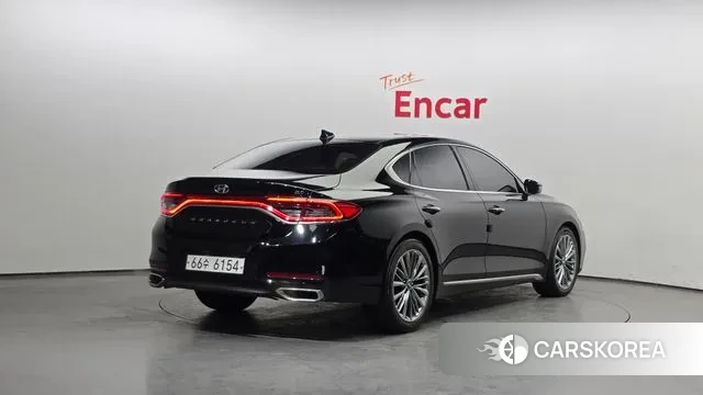 Hyundai Grandeur IG id 3531370 из Кореи 12