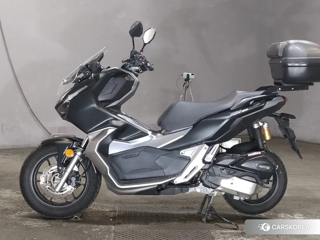 Проданный Honda ADV150 2019 из Японии