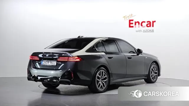 BMW 5 Series (G60) id 2993043 из Кореи 12