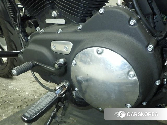 Engine photo