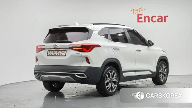 Kia Seltos id 4759442 из Кореи 12