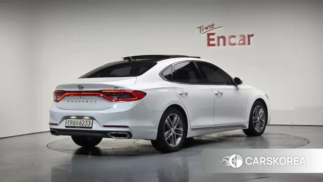 Hyundai Grandeur IG id 3239237 из Кореи 12