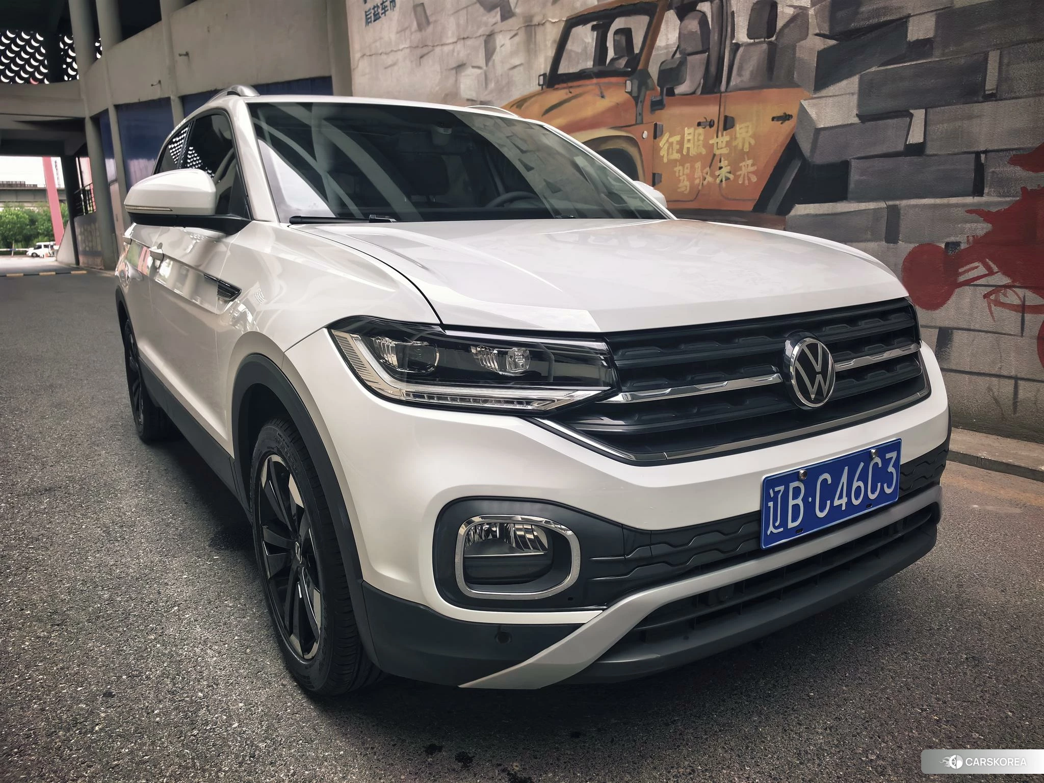 Volkswagen Exploring the shadow 2021 Белый из Китая, фото 2