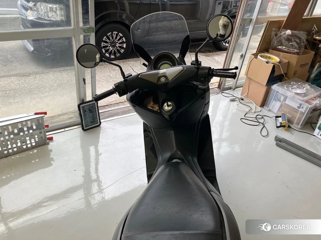 Проданный Yamaha N-MAX 125 id 4163370 из Японии