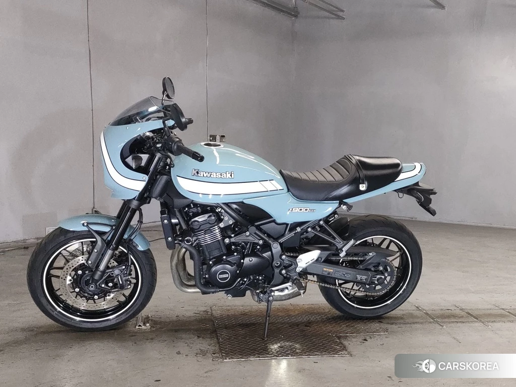 Проданный Kawasaki Z900RS CAFE 2020 из Японии