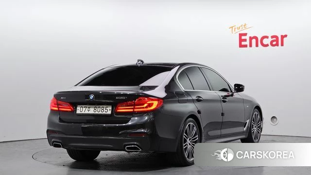 BMW 5 Series (G30) id 3942662 из Кореи 12