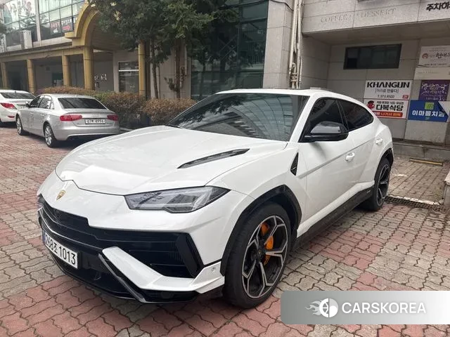 Lamborghini Urus 2024 Белый из Кореи, фото 2