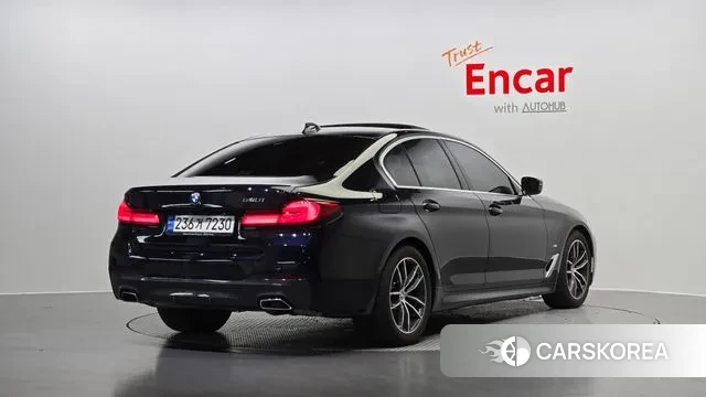 BMW 5 Series (G30) id 2989525 из Кореи 12