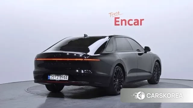 Hyundai Grandeur Hybrid (GN7) id 3523805 из Кореи 12