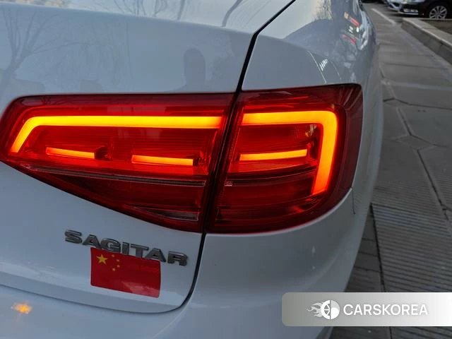 Volkswagen Sagitar id 4215038 из Китая 8