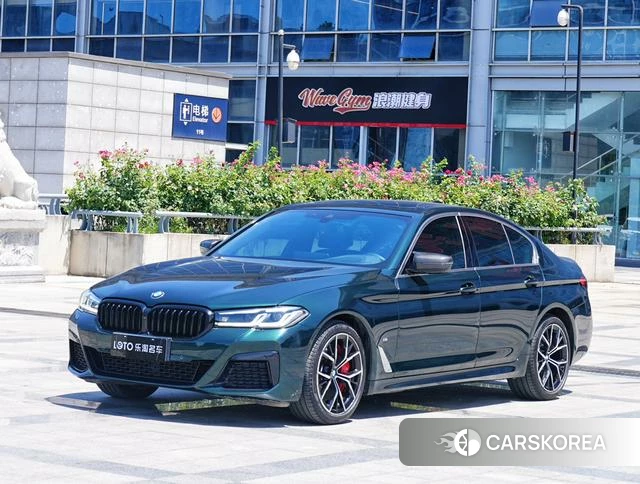 BMW 5 series (imported) 2023 Зеленый из Китая, фото 5