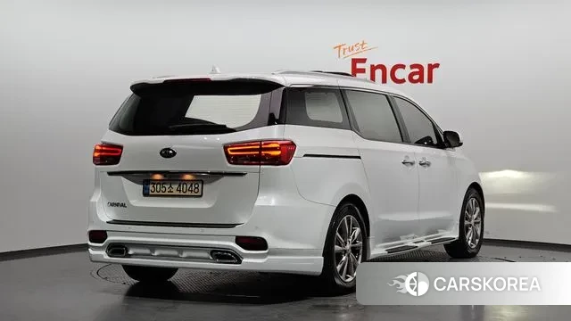 Kia The New Carnival id 3676870 из Кореи 12