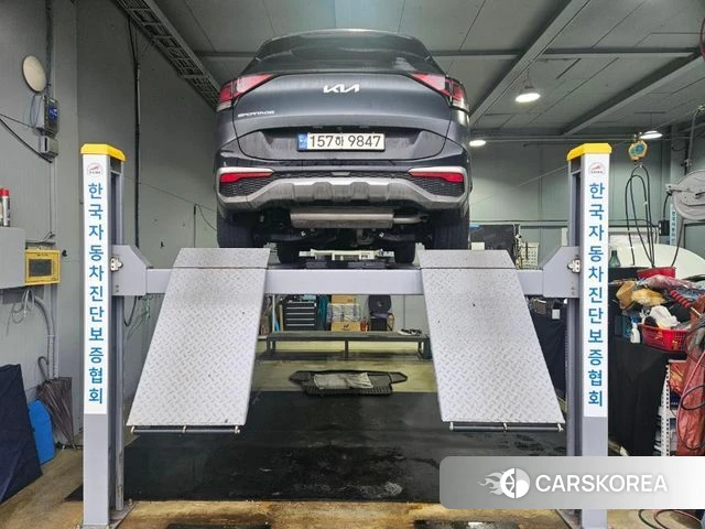 Kia Sportage 5th Generation 2022 Серый из Кореи, фото 2