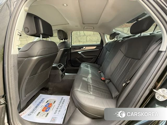 Audi A6L id 4321080 из Китая 10