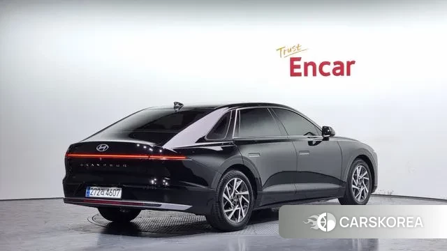 Hyundai Grandeur (GN7) id 2884257 из Кореи 12