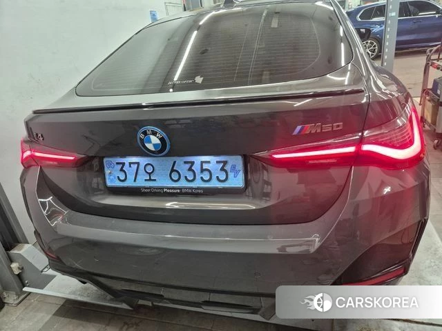 BMW i4 2023 Серый из Кореи, фото 2