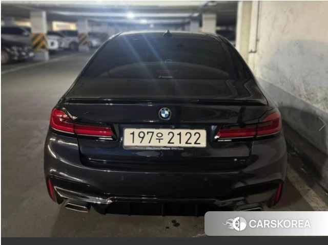 BMW 5 Series (G30) 2018 Черный из Кореи, фото 2