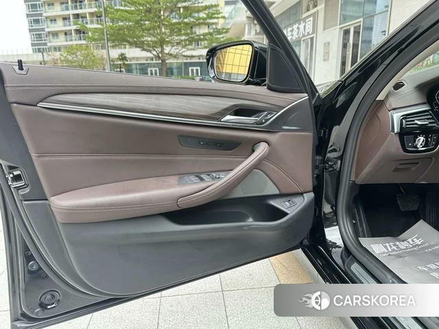 BMW 5 series id 4298410 из Китая 12