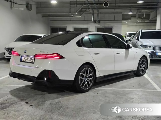 BMW 5 Series (G60) id 4612946 из Кореи 12