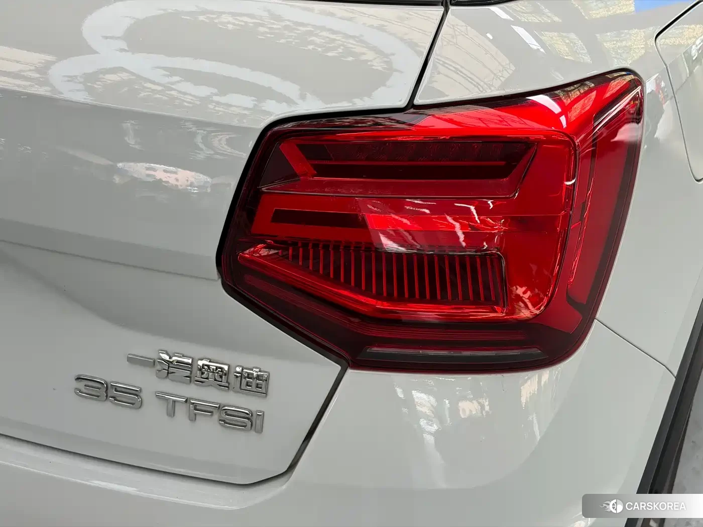 Audi Q2L id 4589284 из Китая 12
