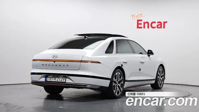 Hyundai Grandeur Hybrid (GN7) id 2686653 из Кореи 12