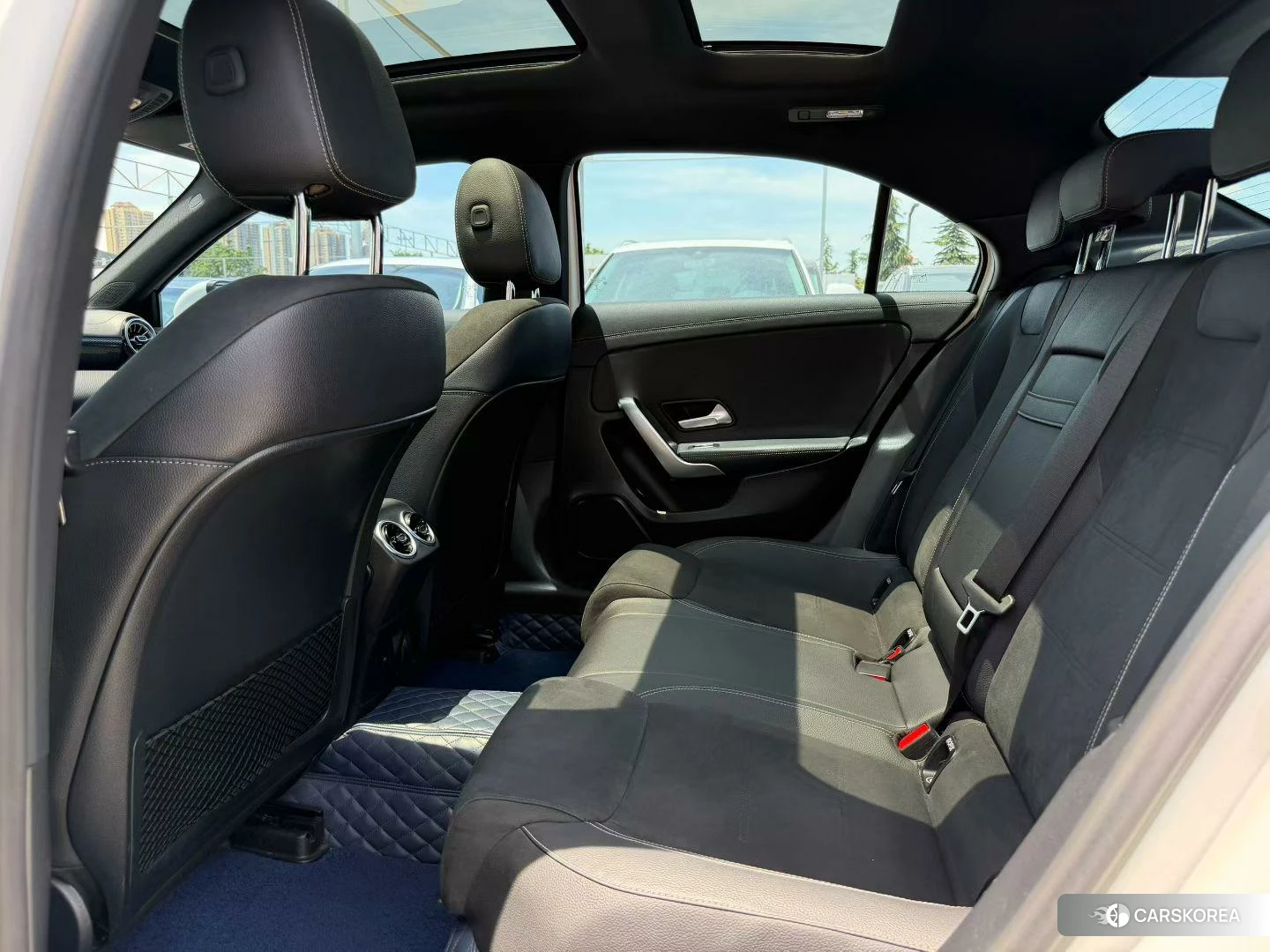Mercedes-Benz Class A 2021 Белый из Китая, фото 2